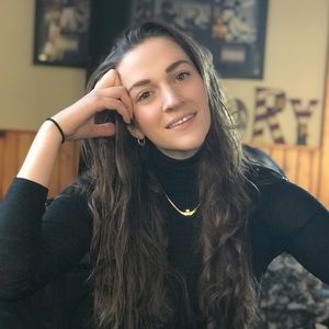 Meet your Posher, Joan